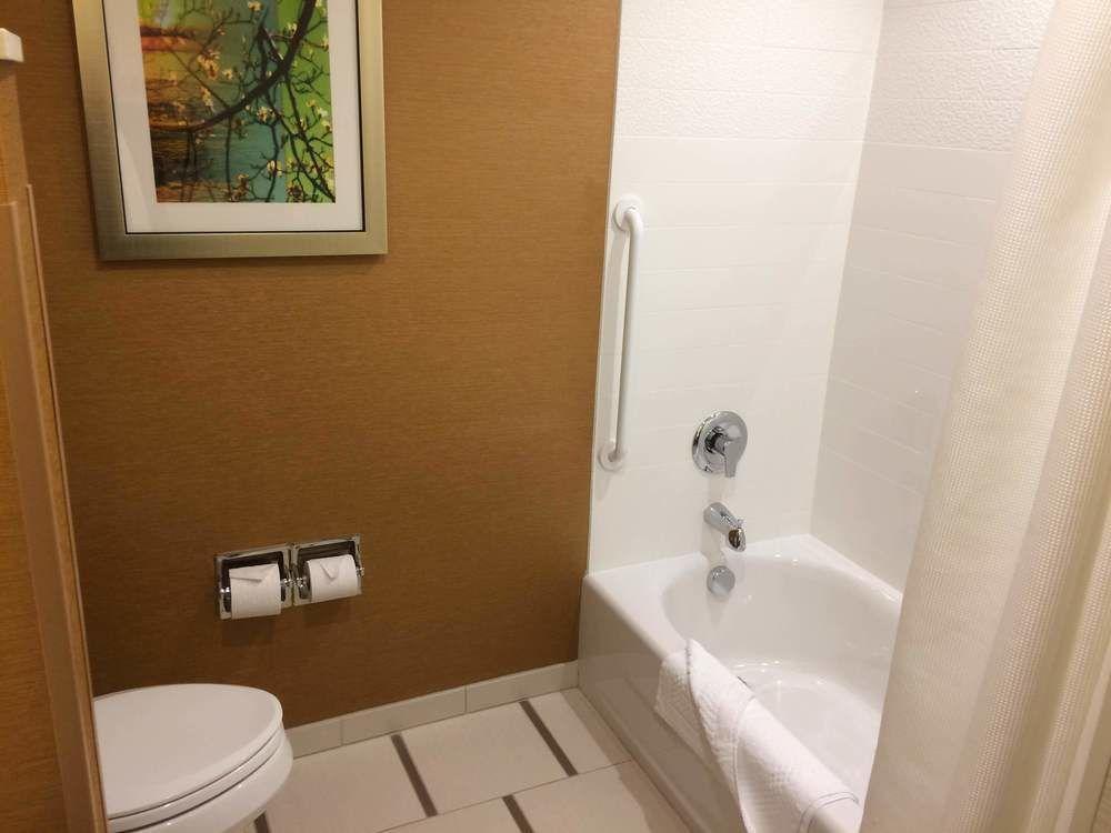 Comfort Suites Woodland - Sacramento Airport Экстерьер фото